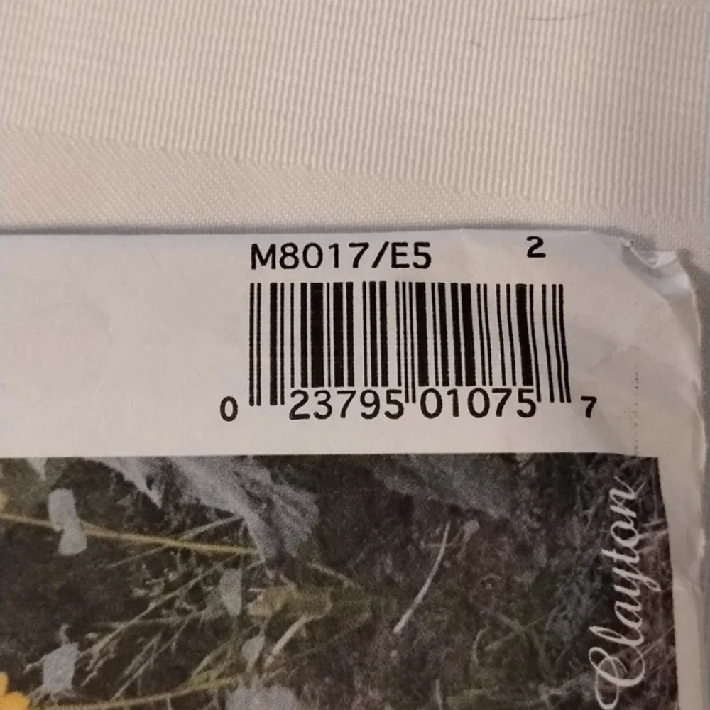 McCalls mccall m8017
